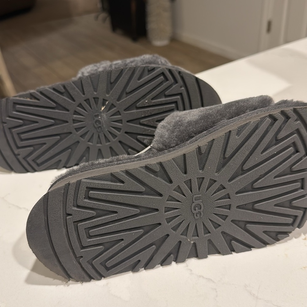 Ugg Bundle - Picture 6 of 11